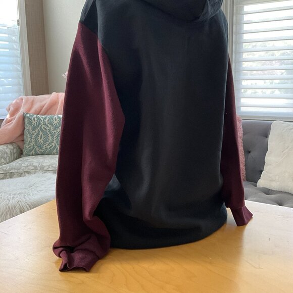 Custom "BILLIE" Sweatshirt Black or could be Billy Eilish M Hoodie - Picture 4 of 6